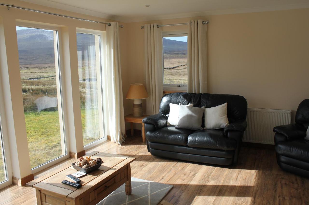 Ferienwohnung Trotternish Ridge View Staffin Exterior foto